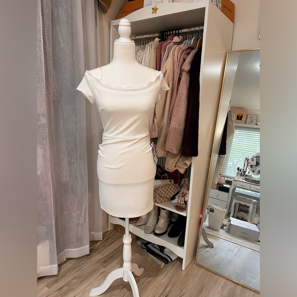 B Darlin White mini dress strapless scalloped neck line